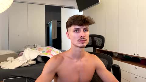 vitoraugustoxxx online show from February 28, 7:29 pm