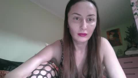 Snapshot of viva919 chatting on March 3, 6:35 pm Viva online show from March 3, 6:35 pm