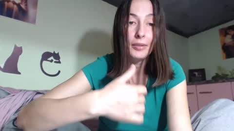 Viva online show from November 1, 8:30 pm