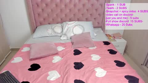 vivi cooper online show from February 7, 5:10 am