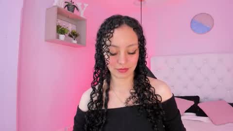 Vivi online show from October 29, 3:41 am