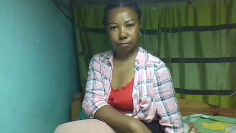 viviane0812 online show from February 14, 1:30 am