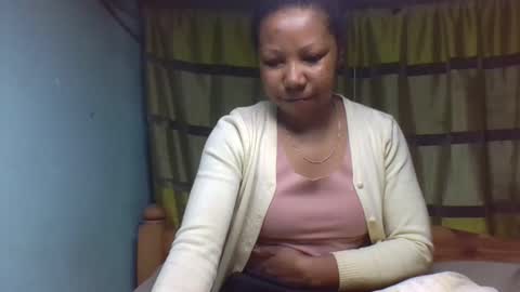 viviane0812 online show from September 23, 10:27 pm