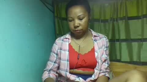 viviane0812 online show from November 20, 11:35 pm