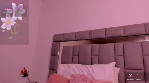 Vivi online show from October 9, 12:10 pm