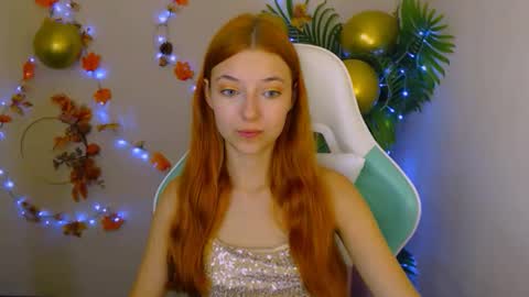 Snapshot of vivien_leight chatting on October 10, 6:14 pm Vivien online show from October 10, 6:14 pm