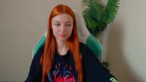 Vivien online show from April 21, 1:42 am