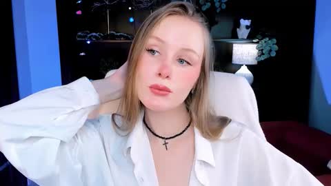 Vivien online show from January 13, 11:18 am