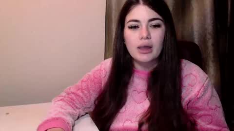 Snapshot of vivirose_ chatting on September 25, 9:55 pm Vivi online show from September 25, 9:55 pm