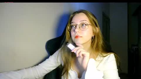 vivivivikkie online show from July 20, 9:49 pm