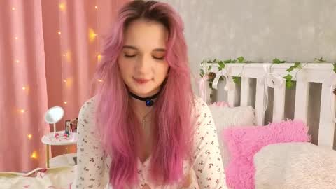 vivyboo111 online show from April 17, 6:10 pm