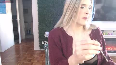 Vixen online show from March 27, 1:56 pm