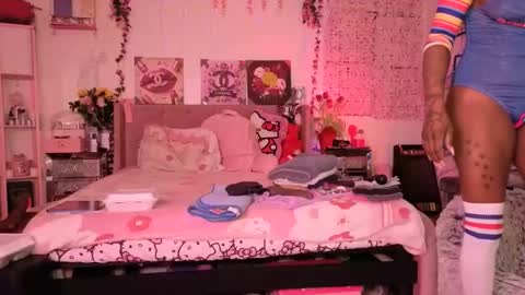 Vixen Capri online show from February 20, 9:06 pm