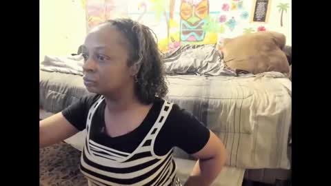 Vixen Fyre online show from April 19, 3:51 am