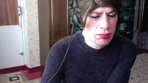 Violetta Elysia online show from June 12, 3:49 am