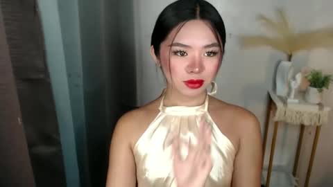 voganmarie online show from June 5, 5:07 pm