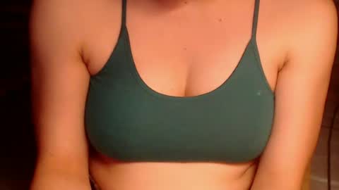 voltezfive online show from June 17, 12:04 am
