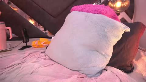 Violeta online show from February 22, 6:17 am