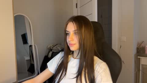 Arina online show from March 21, 9:25 am