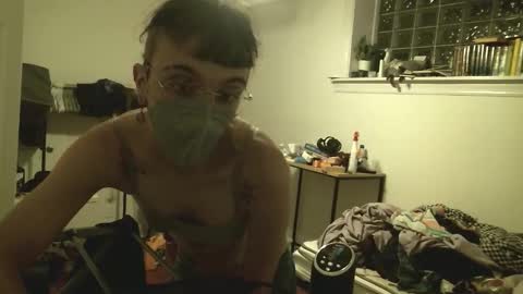 VyeletSkyes online show from November 21, 7:17 am