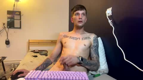 wajlyhaze2 online show from June 1, 12:01 am