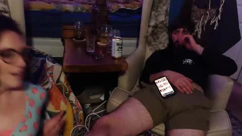 wakehimup online show from October 23, 6:04 am