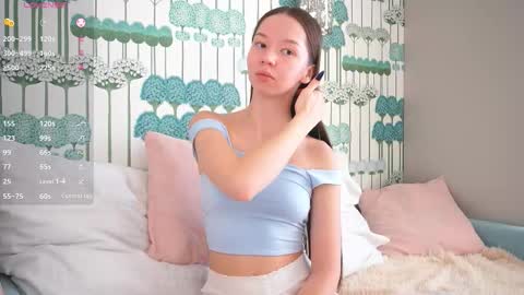  Lina online show from November 16, 6:59 am