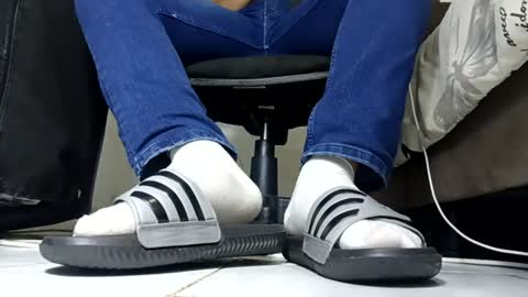 WaltherFeet  online show from June 12, 6:07 pm
