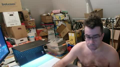 wammes online show from February 12, 1:09 am