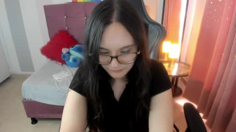 Alexandra online show from April 16, 8:09 pm