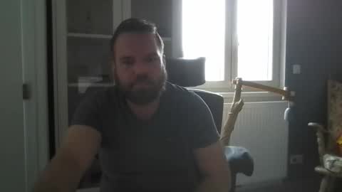 wanderlook online show from January 12, 12:12 pm