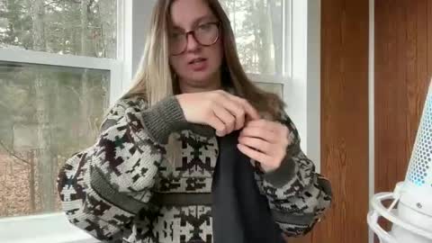 Jade  Adonis online show from January 7, 5:31 pm