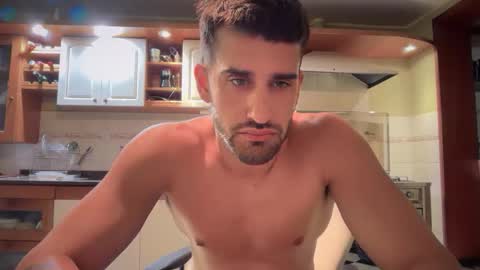 wearetwo online show from February 20, 5:29 am