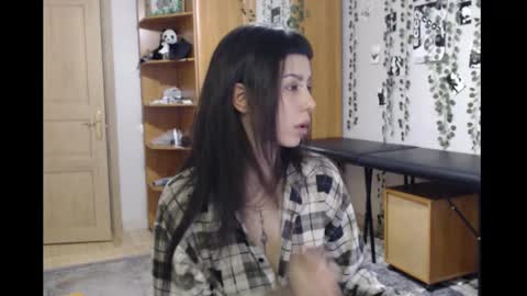 Mina online show from February 26, 3:37 pm