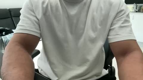 Weapon X online show from March 30, 11:05 pm