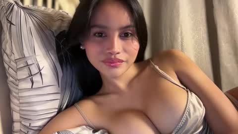 Maggie online show from September 18, 5:50 pm