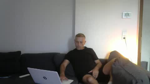 weberbenny online show from July 1, 4:26 pm