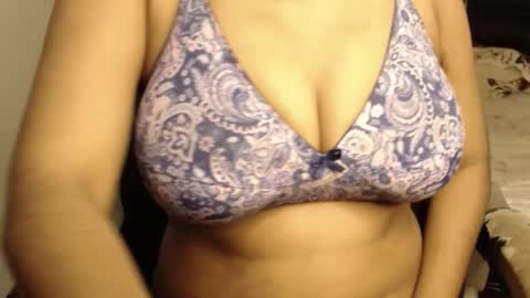 mina online show from February 22, 2:20 pm