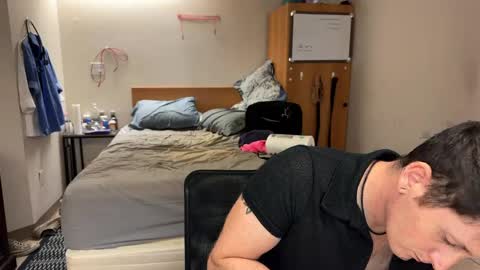 webslingxxxx online show from December 7, 12:46 am