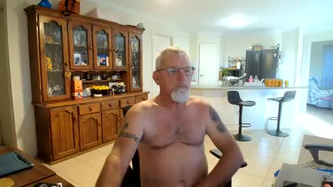 Wellhelloo online show from June 16, 5:44 am