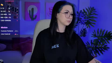 little girl who is always rightLisa online show from January 10, 1:33 am