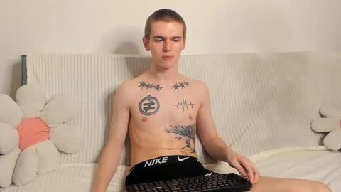 Wes online show from December 27, 3:31 am