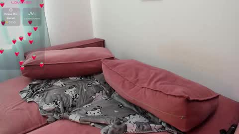 Snapshot of wet_eyyyelashes chatting on October 8, 11:27 am   online show from October 8, 11:27 am