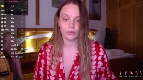 Lana online show from March 1, 3:38 pm