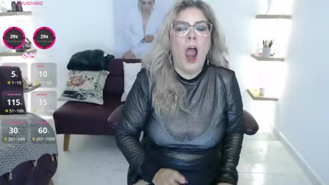 Diva online show from June 8, 3:24 pm
