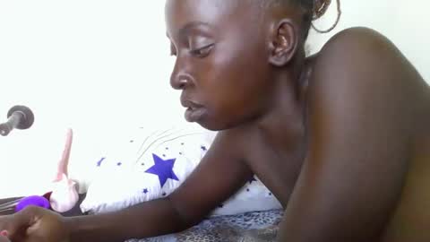 wet_pussy2025 online show from November 29, 7:21 pm