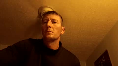 wetduck77777 online show from April 8, 7:22 am