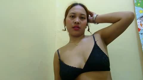 wetsweetiepie online show from June 24, 3:35 am