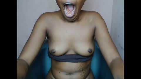 wetxxbabe online show from February 26, 12:30 pm