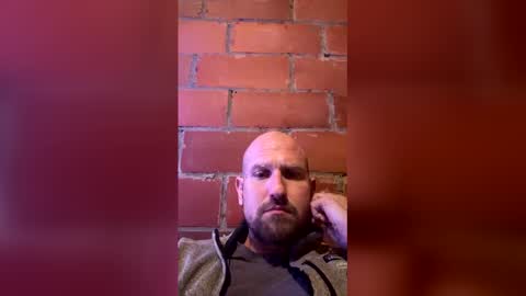 wfhamilton1988 online show from February 14, 8:22 pm